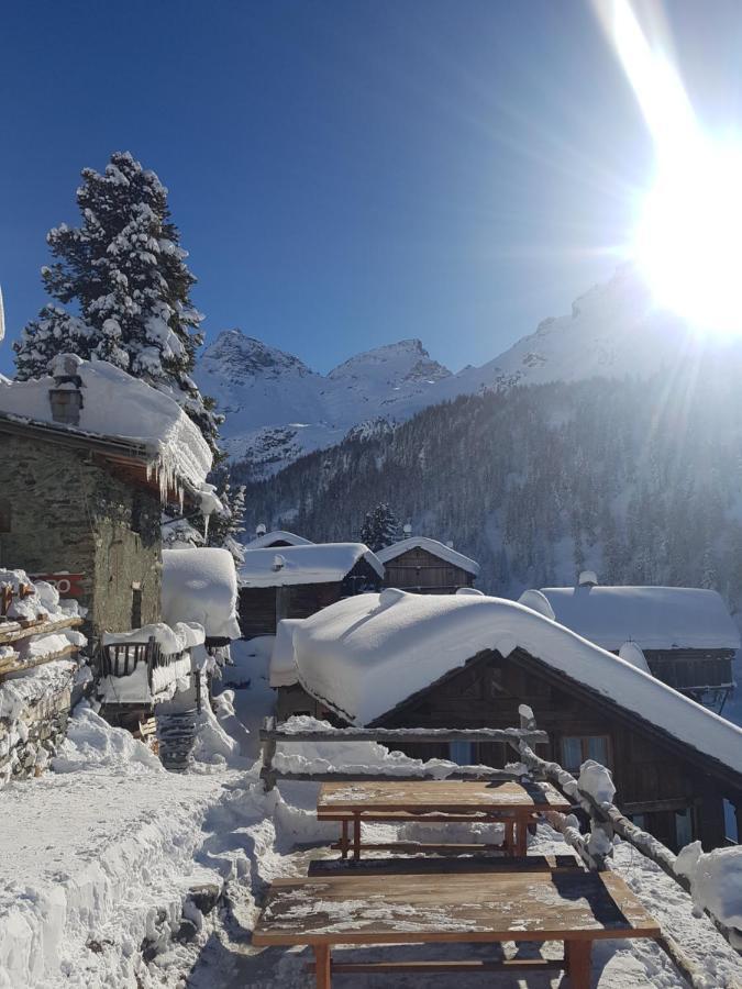 L' Aroula Rooms & Restaurant Champoluc Buitenkant foto